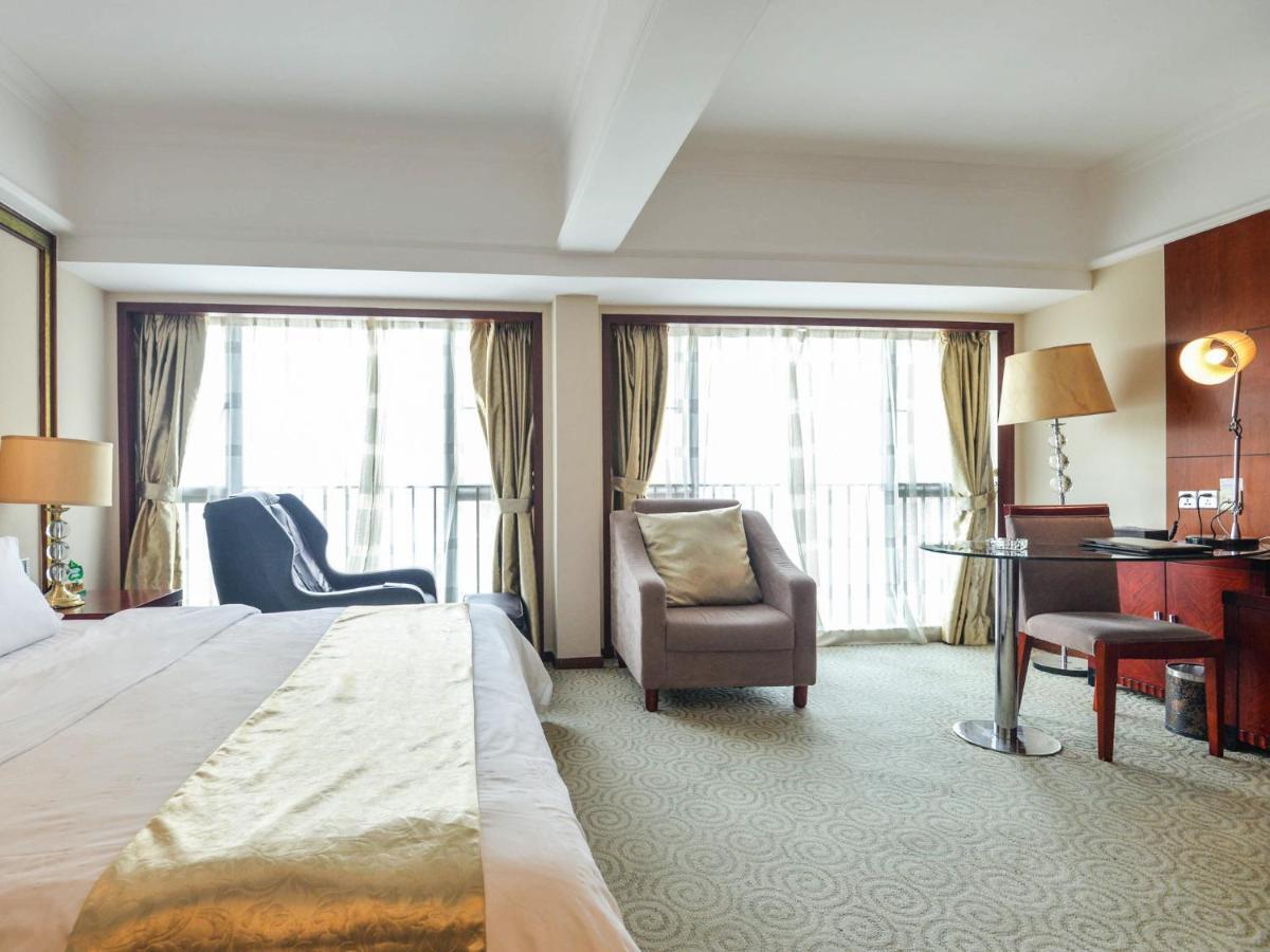 Perthden Hotel Shenzhen Exterior photo